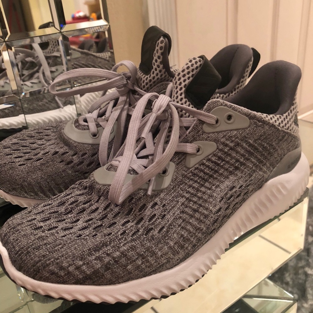 Boys Alpha Bounce Adidas.